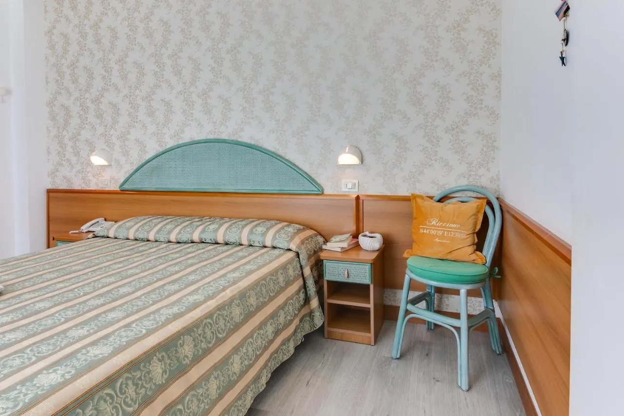 Hotel Cigno D'Oro リッチョーネ