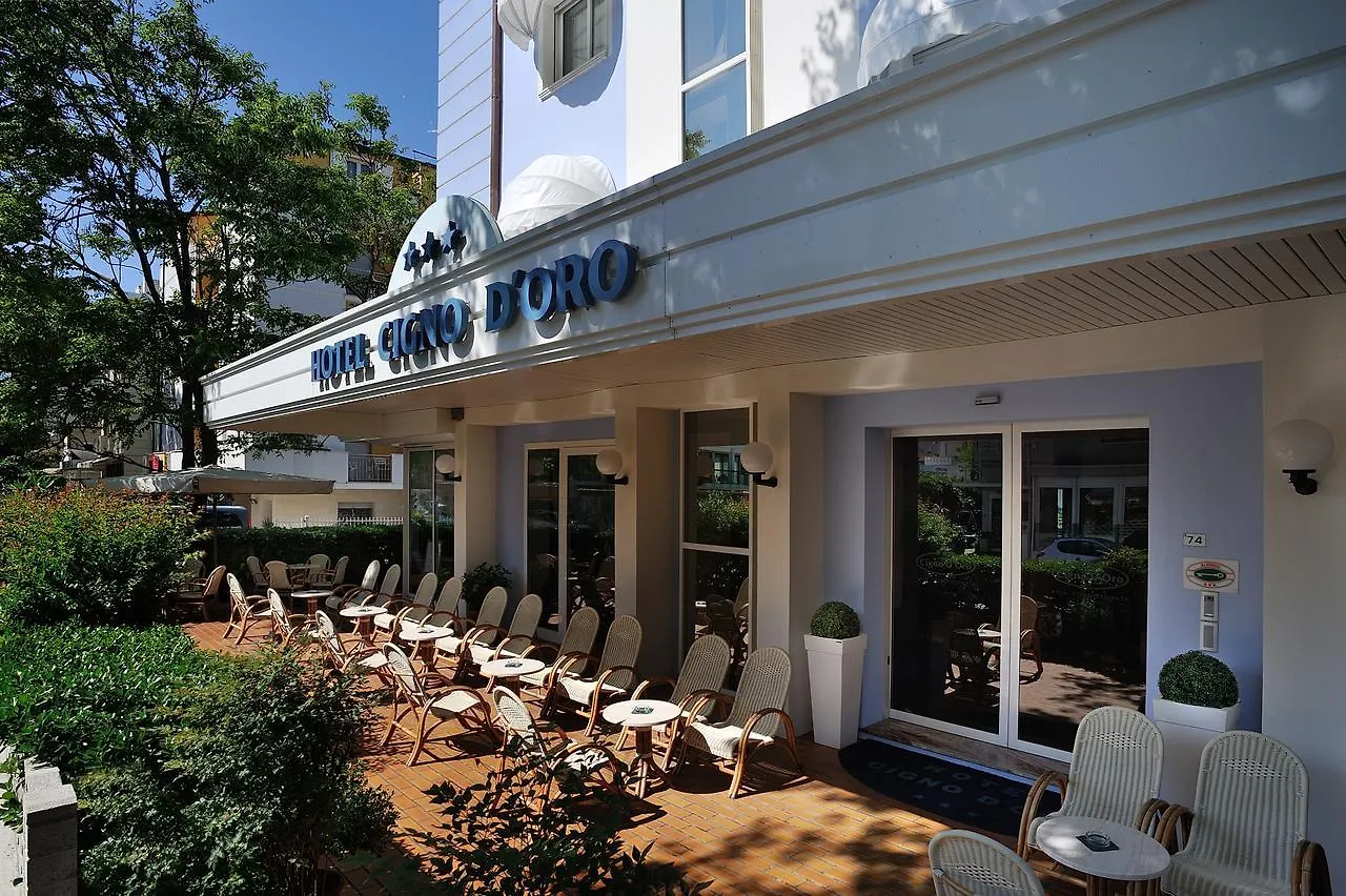 Hotel Cigno D'Oro リッチョーネ イタリア
